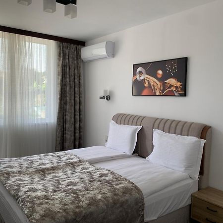 Hotel Elit Кирково Экстерьер фото