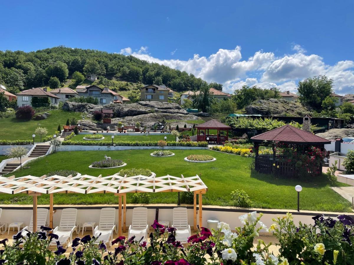 Hotel Elit Кирково Экстерьер фото
