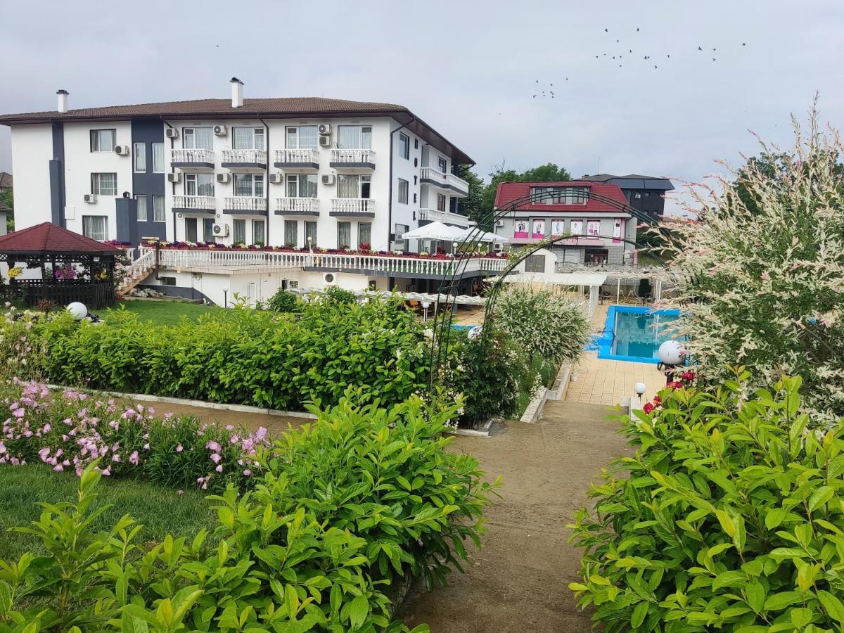 Hotel Elit Кирково Экстерьер фото