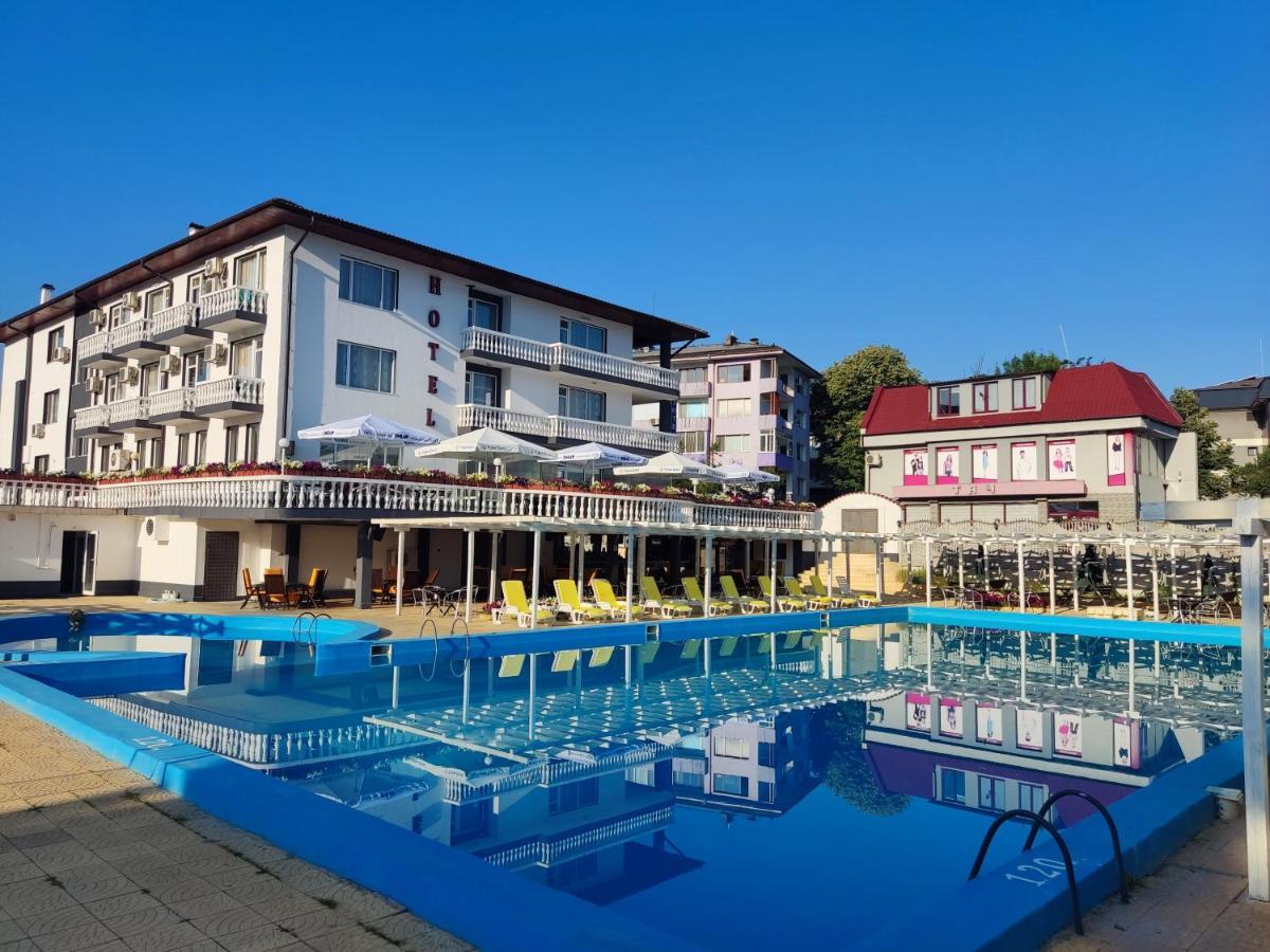 Hotel Elit Кирково Экстерьер фото