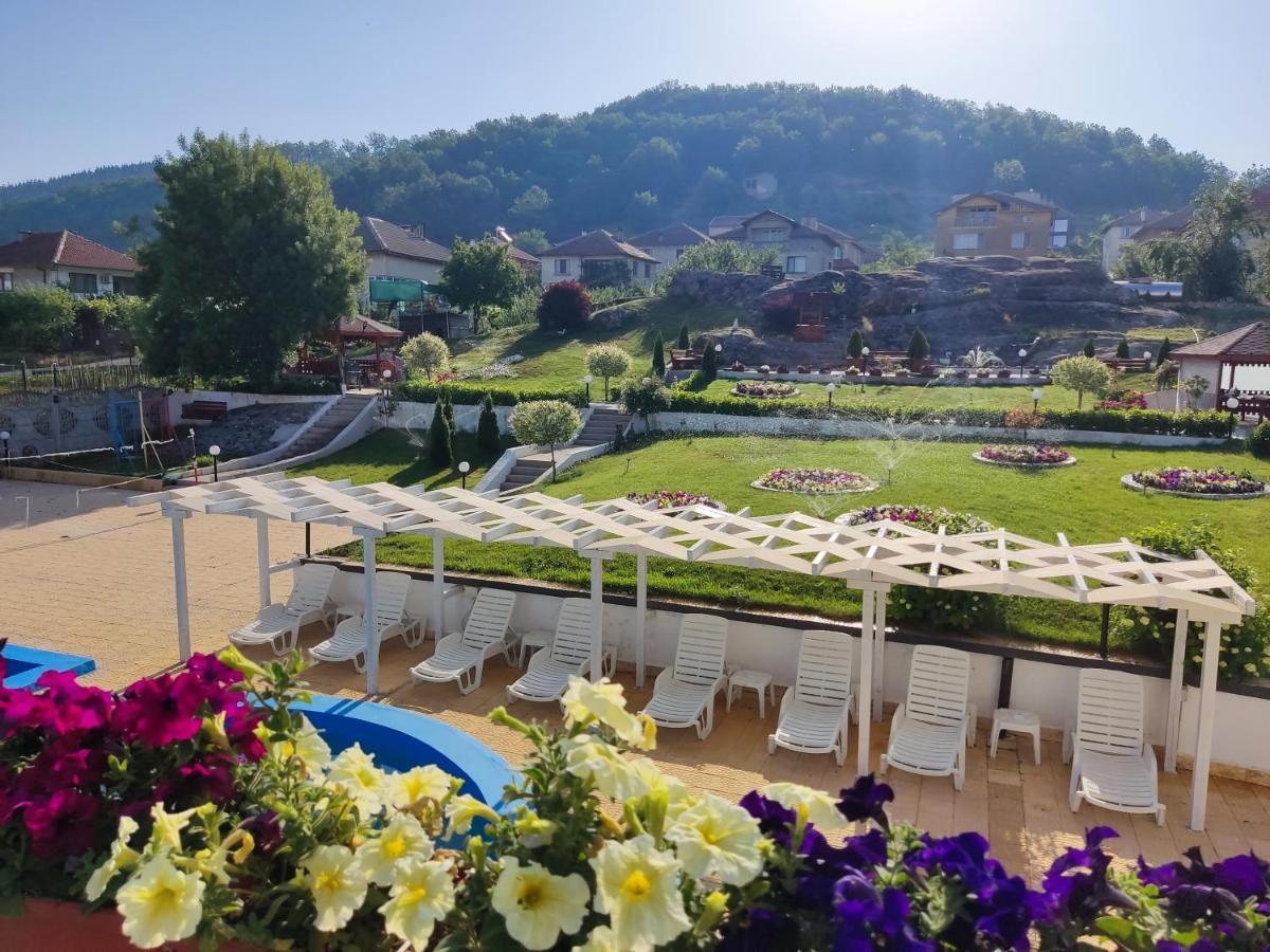 Hotel Elit Кирково Экстерьер фото